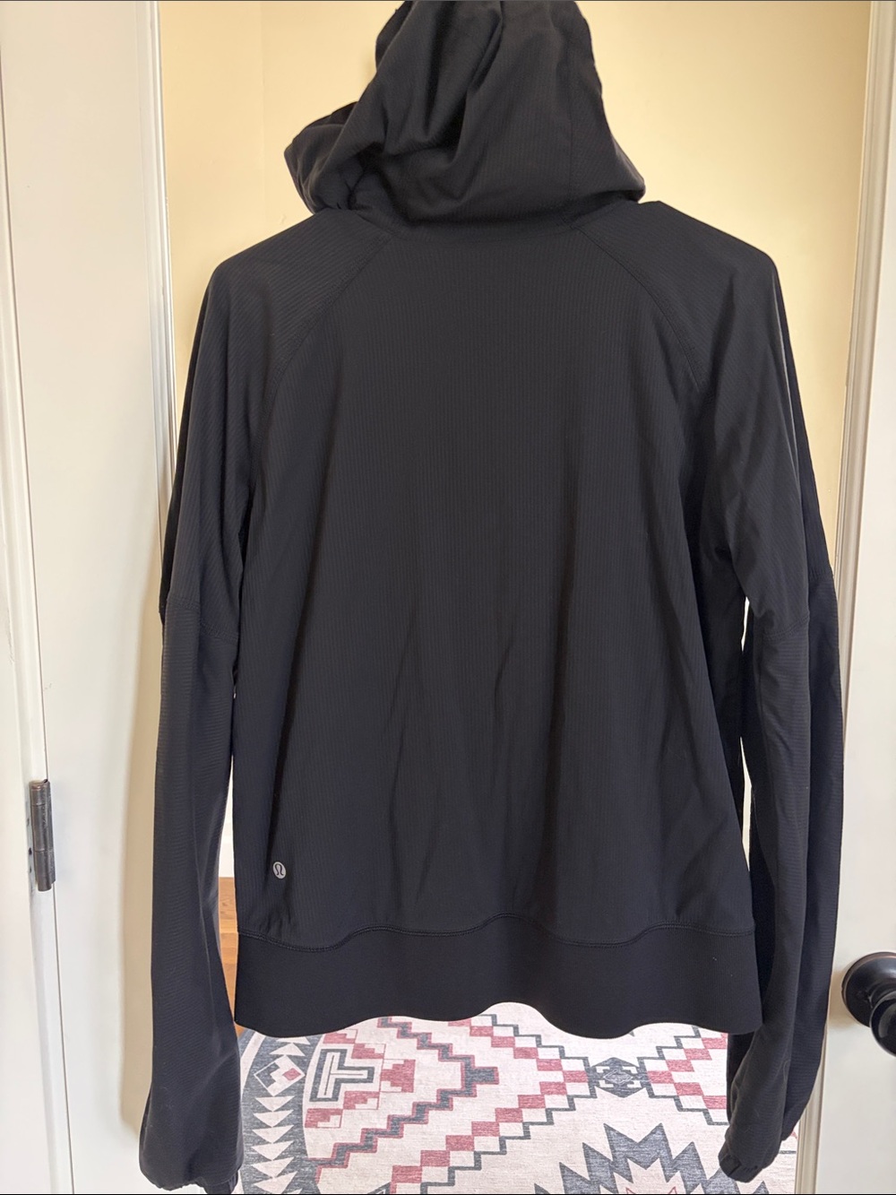 lululemon athletica Black Hooded Zip-Up Jacket - Picture 4 of 6